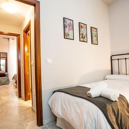 Wish Suite Torres De Sevilla エクステリア 写真