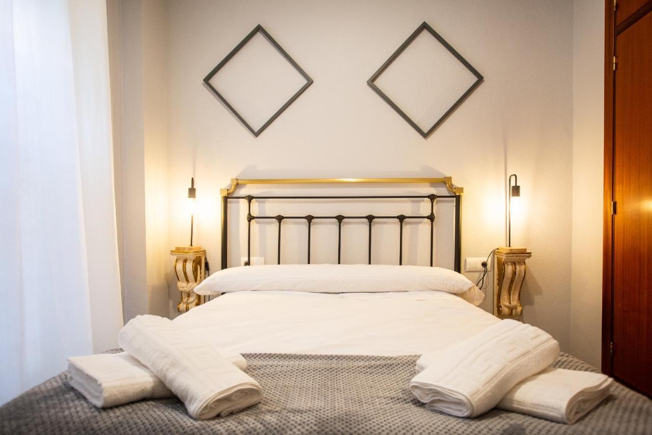 Wish Suite Torres De Sevilla エクステリア 写真